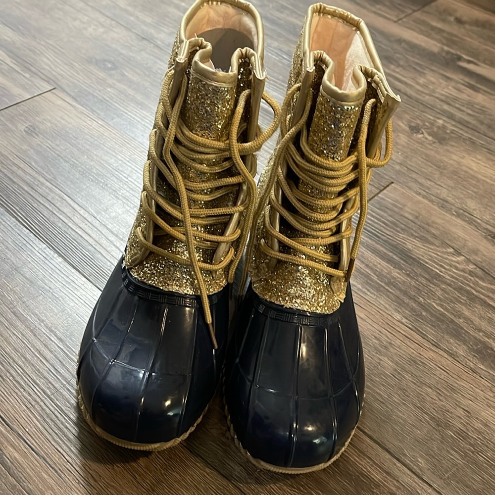 Sugar Gold and Navy Women's Waterproof Duck Boots - Picture 9 of 9